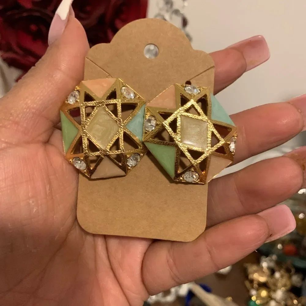 Vintage AVON GEOMETRIC PASTEL COLORS Enamel Rhinestone Chunky 80's Earrings